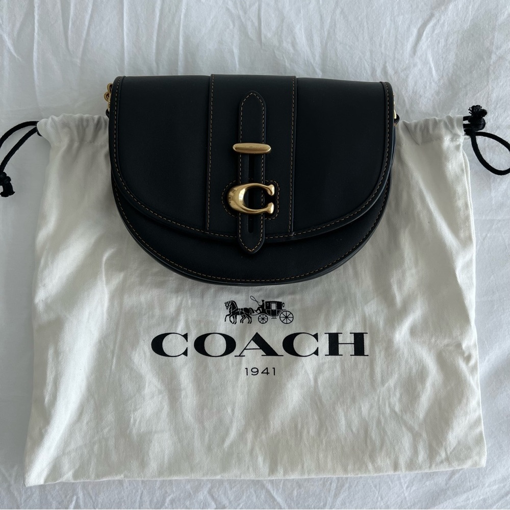 Coach Saddle 20 Handbag in Black Leather